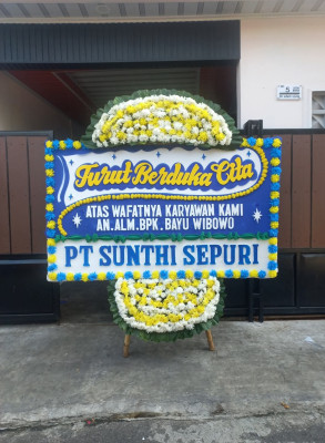 Papan Bunga Duka di KEPULAUAN TANIMBAR