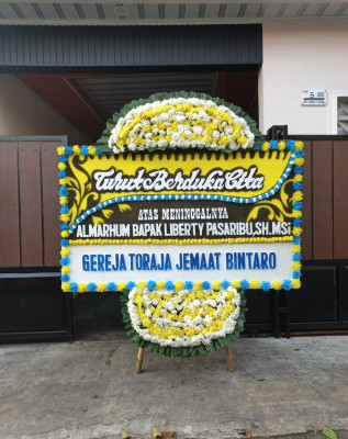 Papan Bunga Duka di KEPULAUAN TANIMBAR